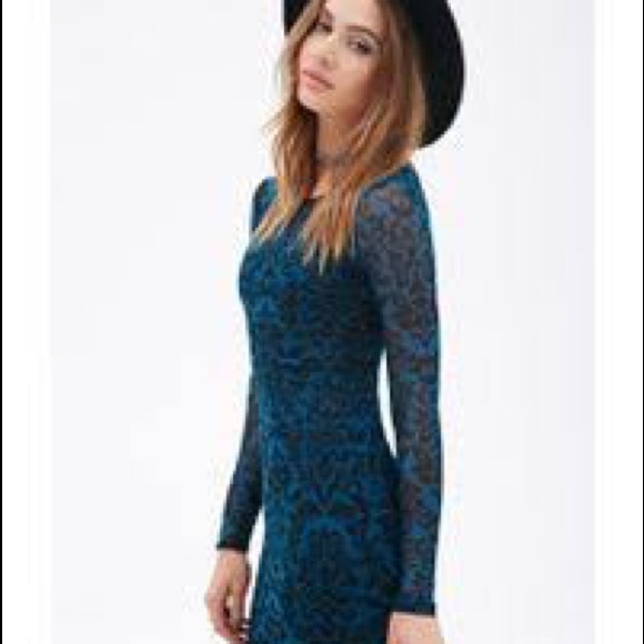 Black & Blue Contour Damask Pattern Dress [S] - Picture 4 of 4